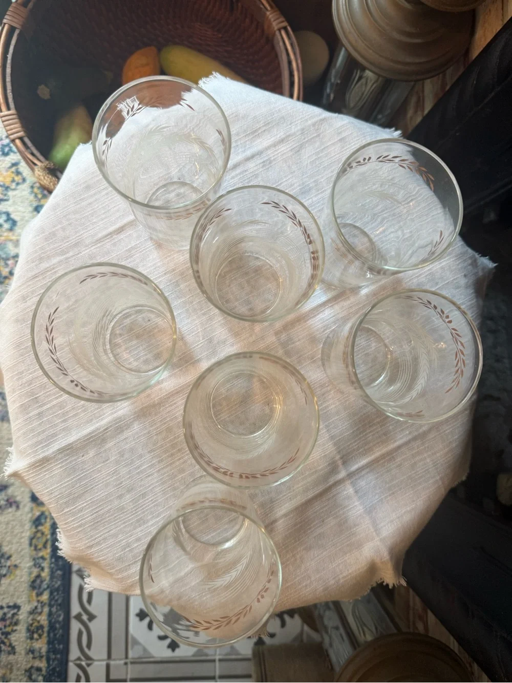 Gold & White Palm Leaf Glass Tumbler Set - 7 Pieces